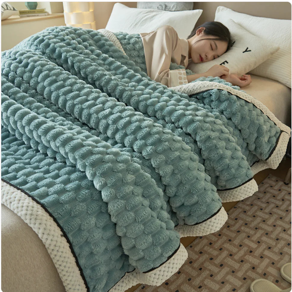 Coral Flannel Warmth Blanket